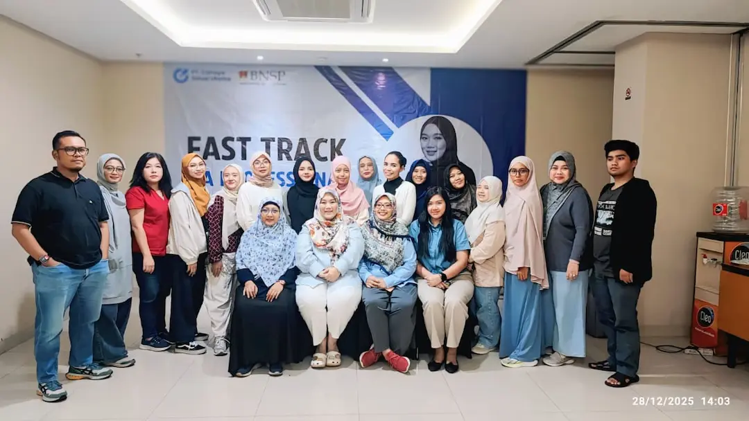 Alumni gathering session